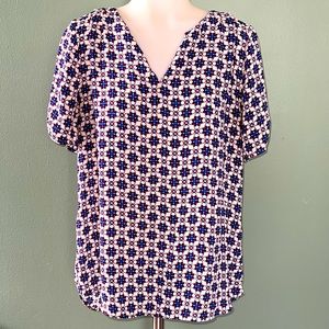 Red and blue Mandala Style Blouse EXCELLENT CONDITION